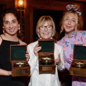 NANTUCKET, MASSACHUSETTS - JUNE 22: (L-R) Honorees Sudi Green, Jane Curtin and Heidi Gardner pose with awards during the Screenwriters Tribute at Sconset Casino during the 2019 Nantucket Film Festival - Day Four on June 22, 2019 in Nantucket, Massachusetts. (Photo by Noam Galai/Getty Images for 2019 Nantucket Film Festival )